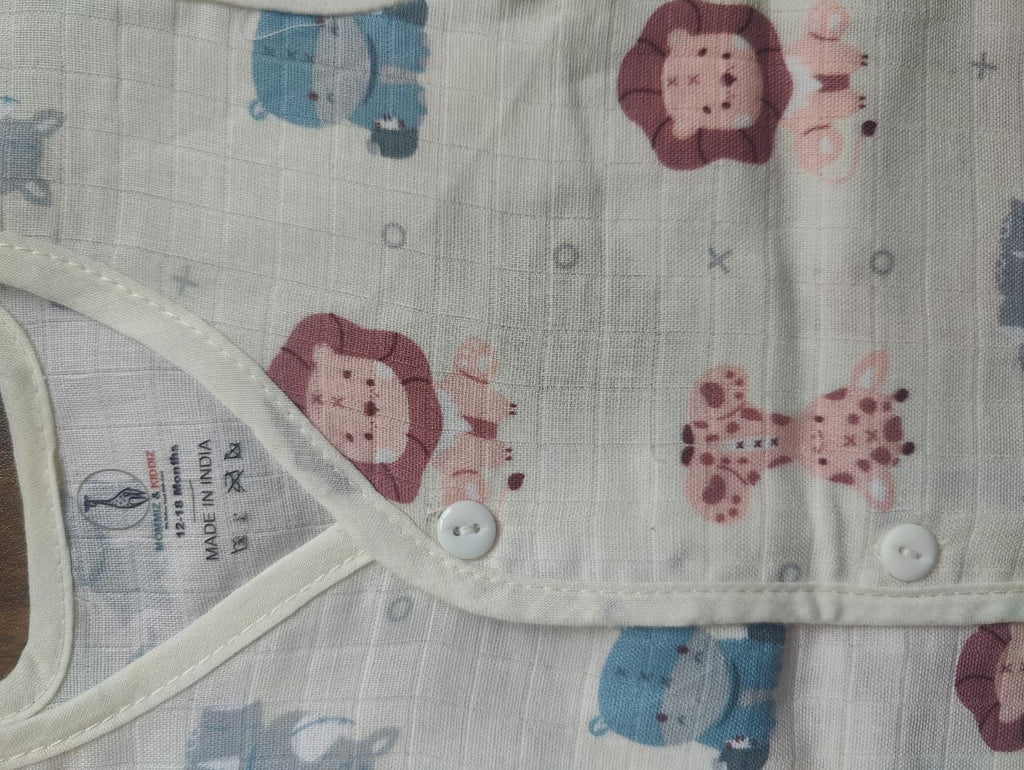 Lion face & Fun Prints V-Neck H/sleeve  Muslin co-ord set  1 set